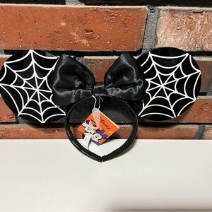 Disney Minnie Mouse Glow In the Dark Spider Web Ears Halloween Headband New